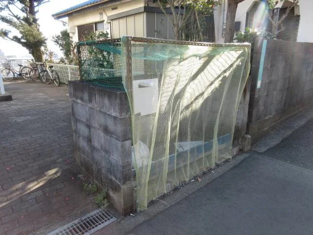 ゴミ捨て場