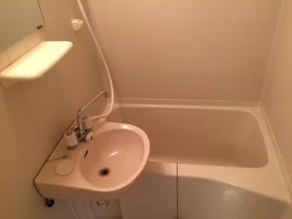 現況優先