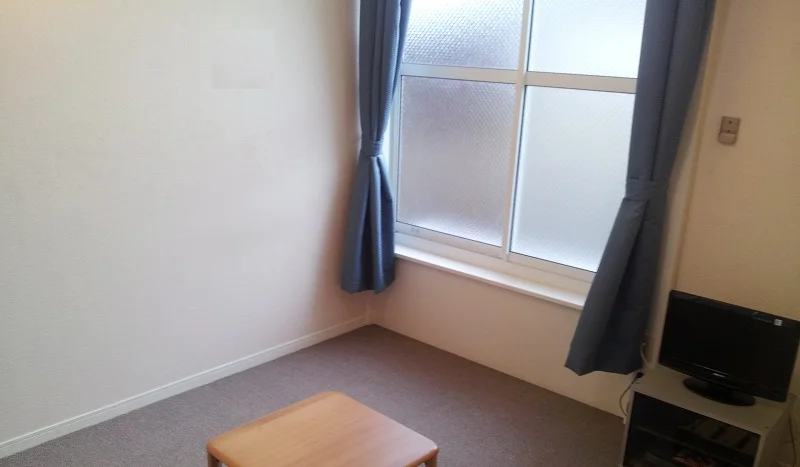 実際とは仕様が異なる場合が御座います。