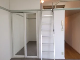 現況優先