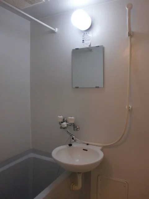 雨の日にも便利な浴室乾燥機付き