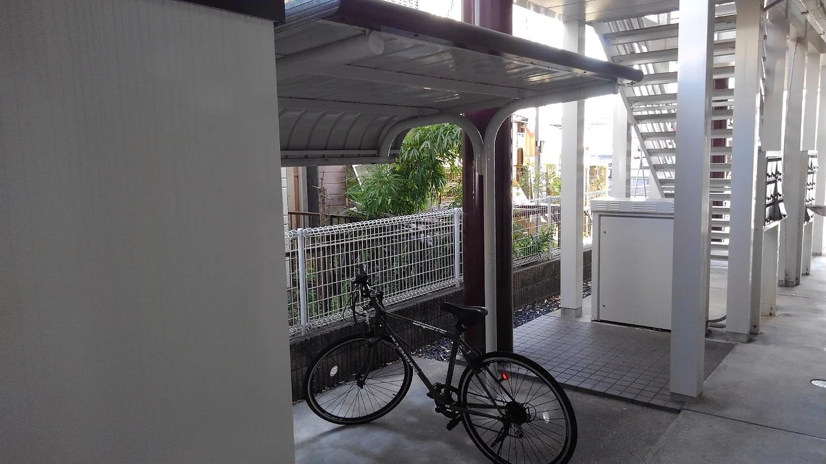 屋根付き駐輪場