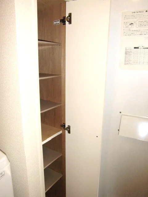 シューズボックス完備 !