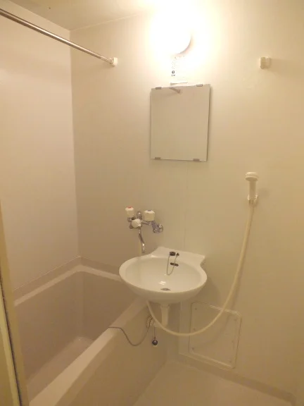 バス・トイレ別