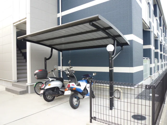 駐輪場完備