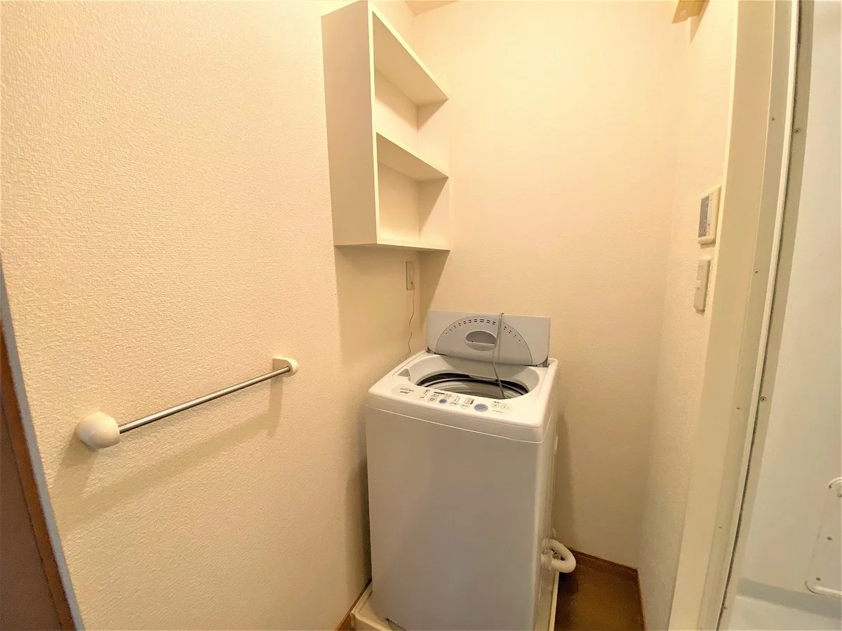 設備・使用は号室により異なる為、現況を優先致します。