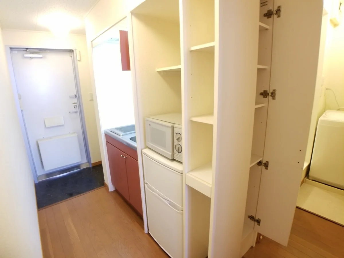 設備・使用は号室により異なる為、現況を優先致します。