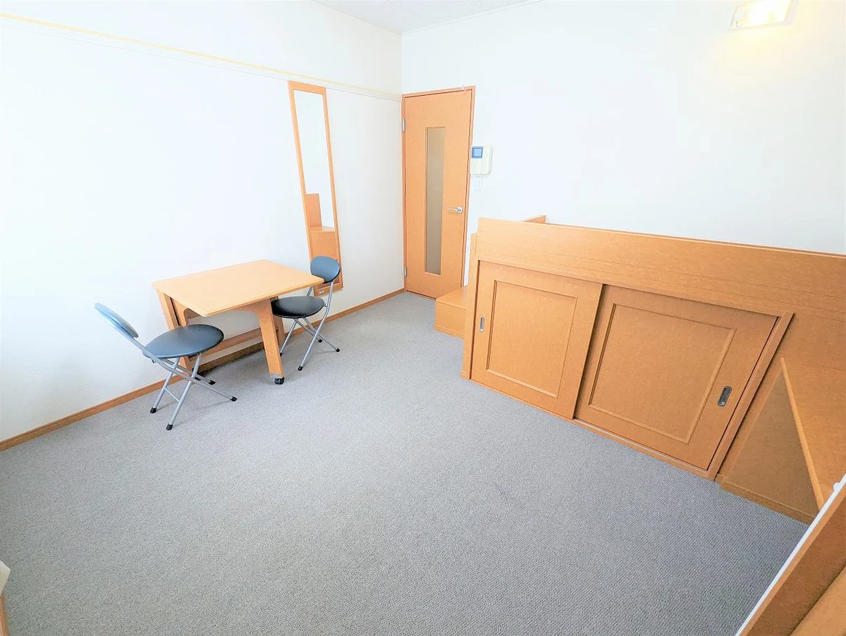 設備・使用は号室により異なる為、現況を優先致します。