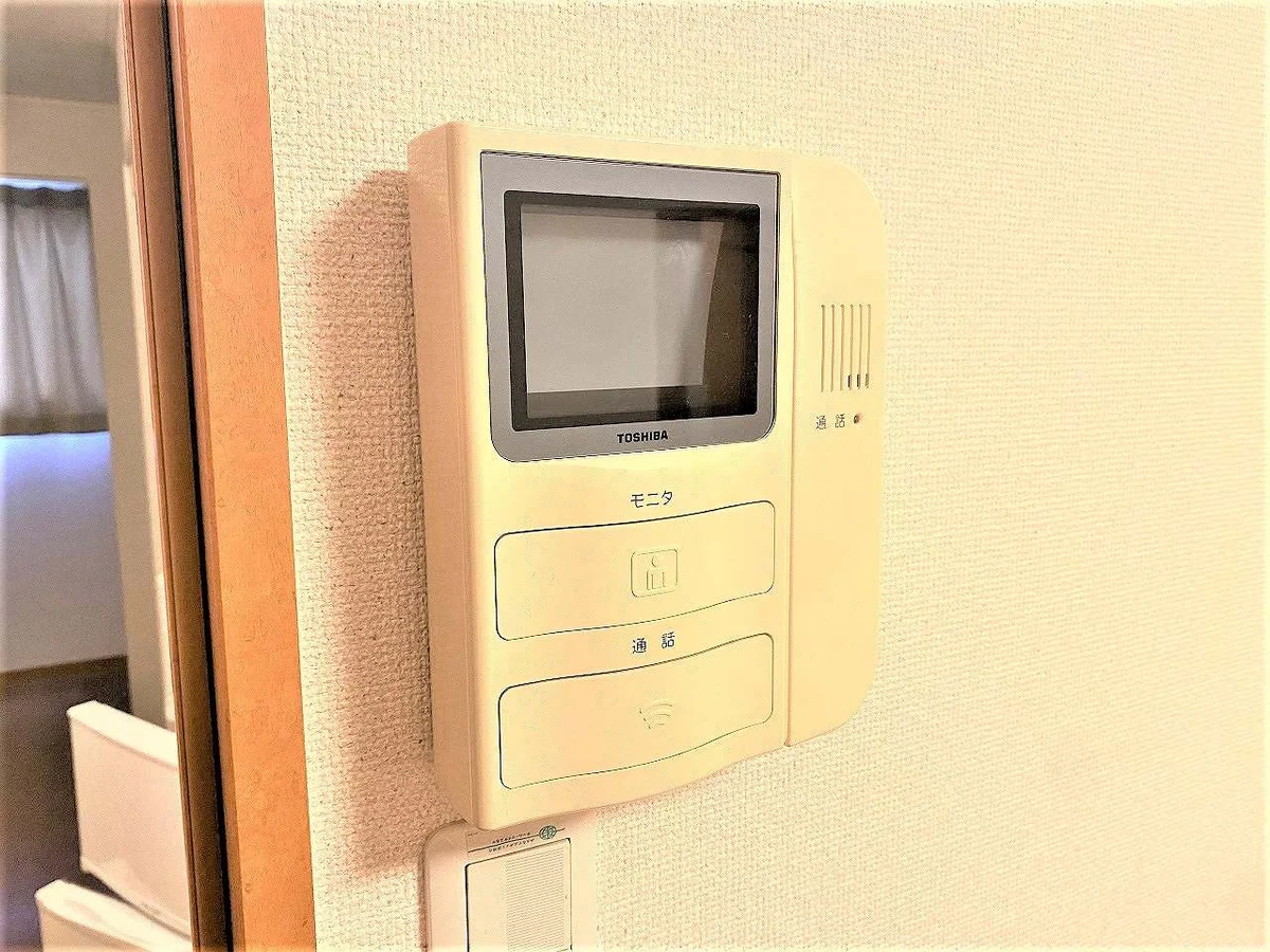 インターホン