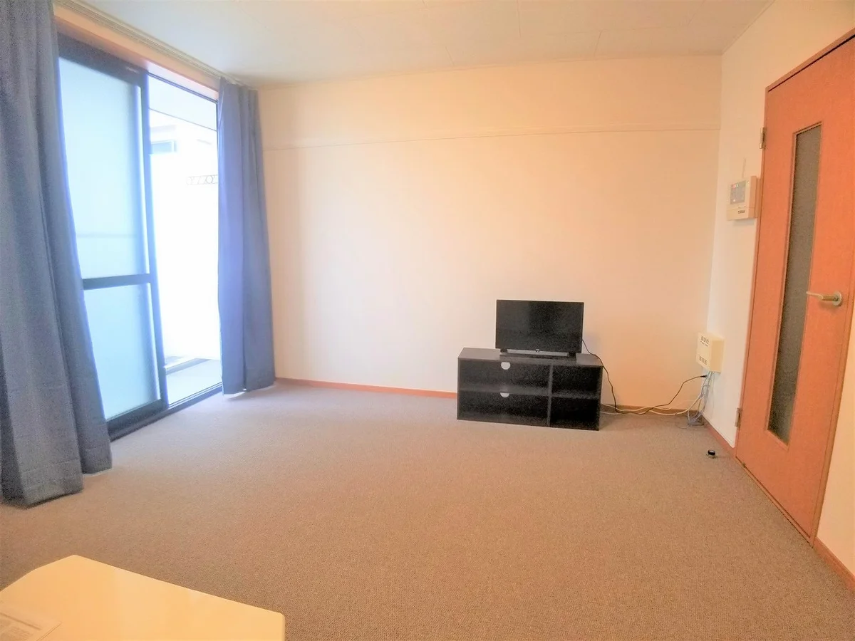 設備・使用は号室により異なる為、現況を優先致します。