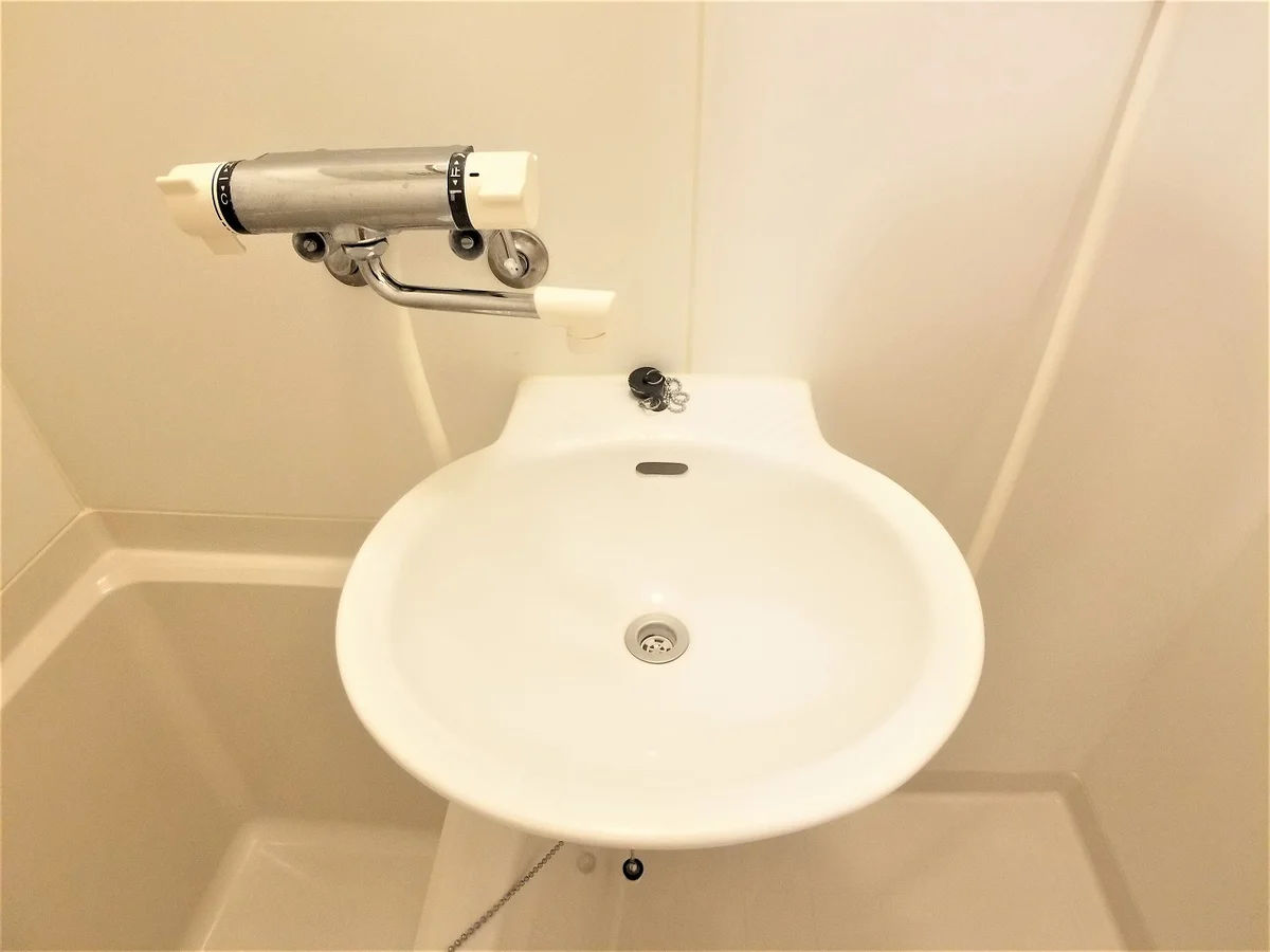 設備・使用は号室により異なる為、現況を優先致します。