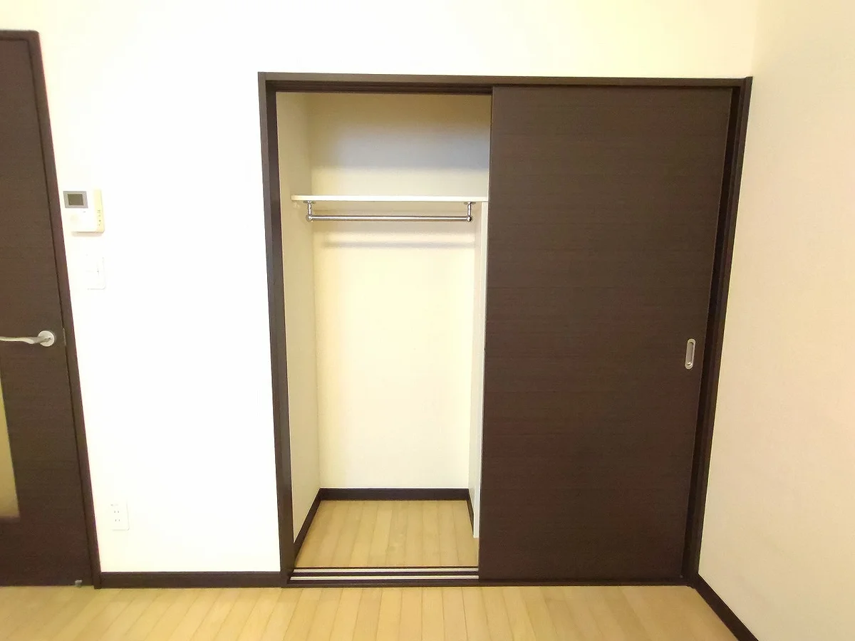 設備・使用は号室により異なる為、現況を優先致します。