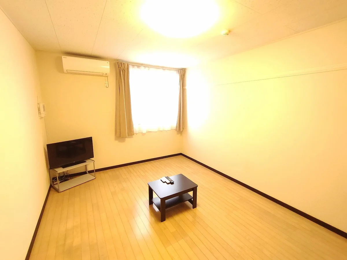 設備・使用は号室により異なる為、現況を優先致します。