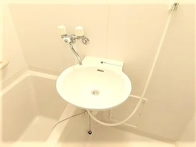 設備・使用は号室により異なる為、現況を優先致します。