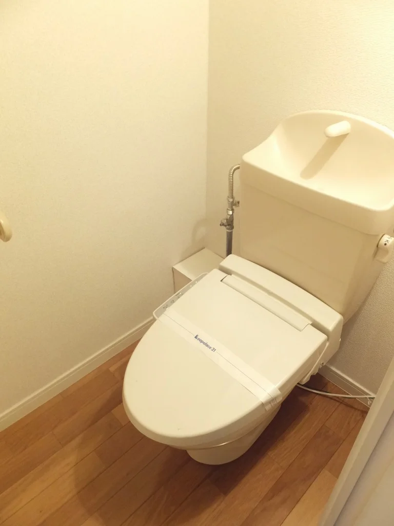 温水洗浄便座設置済み