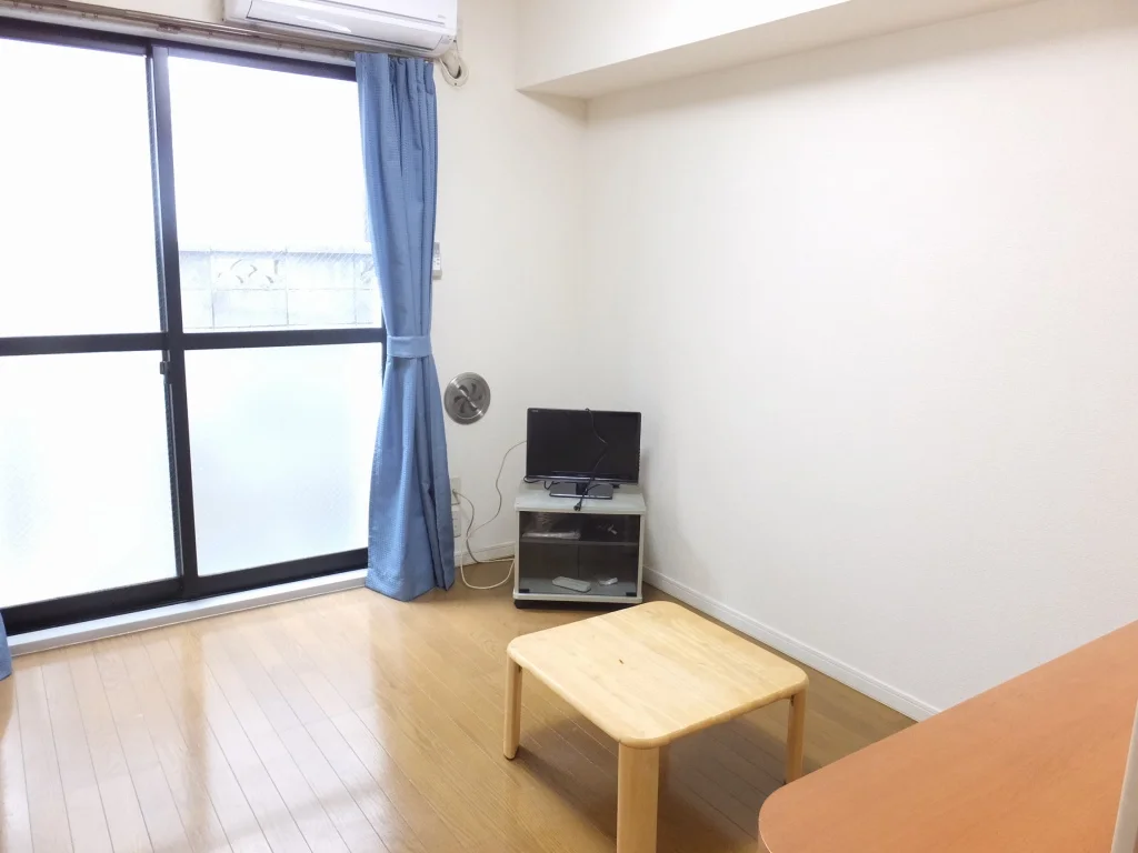 家具家電設置済みのお部屋です。