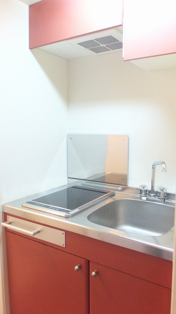 2口の電気コンロ付き