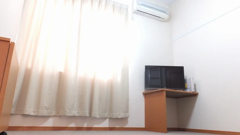 2Fの床面は、カーペット敷きです。