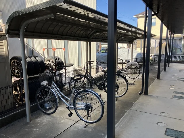 屋根付き駐輪場