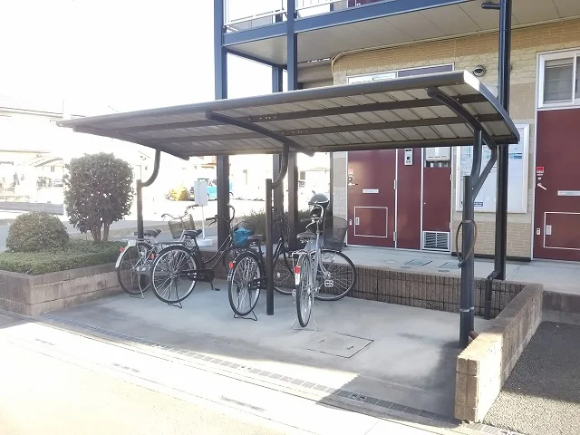 屋根付き駐輪場