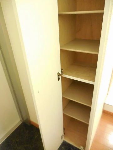 シューズボックス