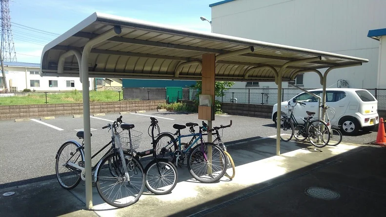 屋根付き駐輪場