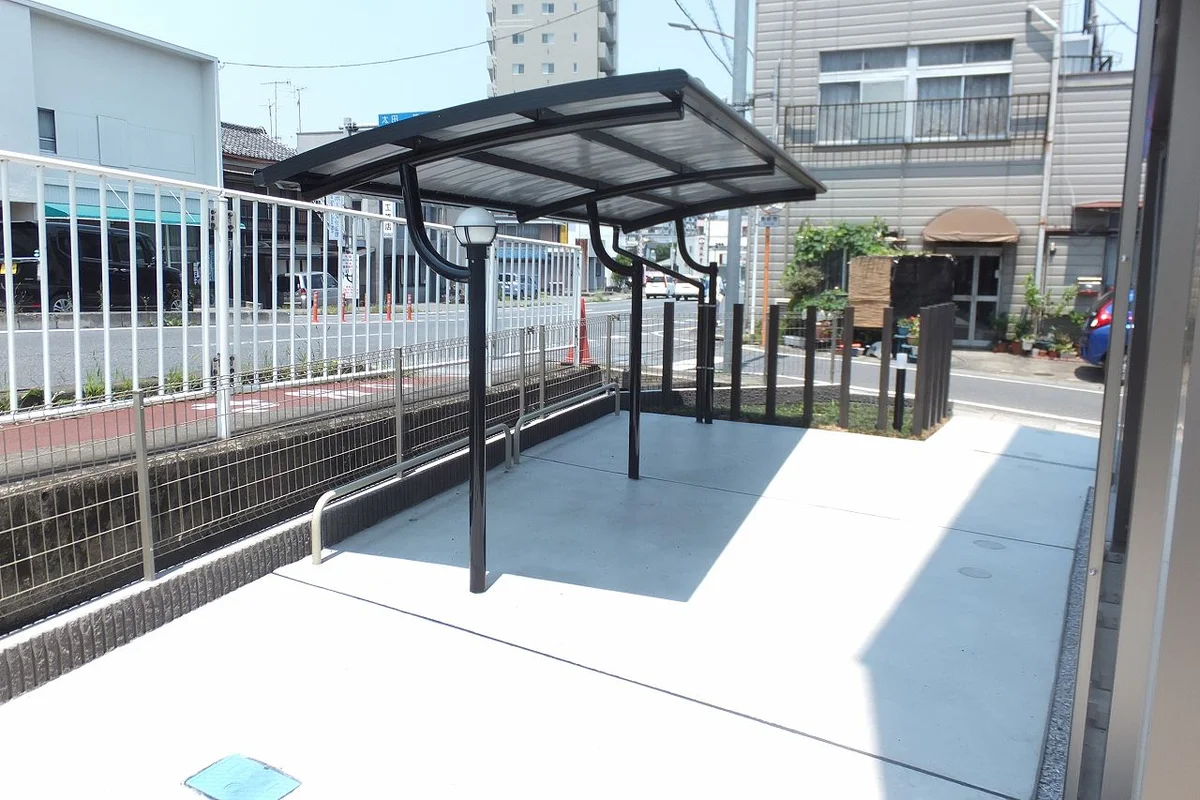 屋根付き駐輪場