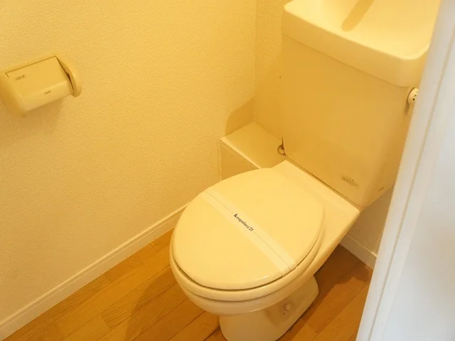 バス・トイレ独立タイプです♪