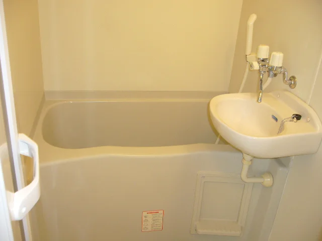 バス・トイレ別