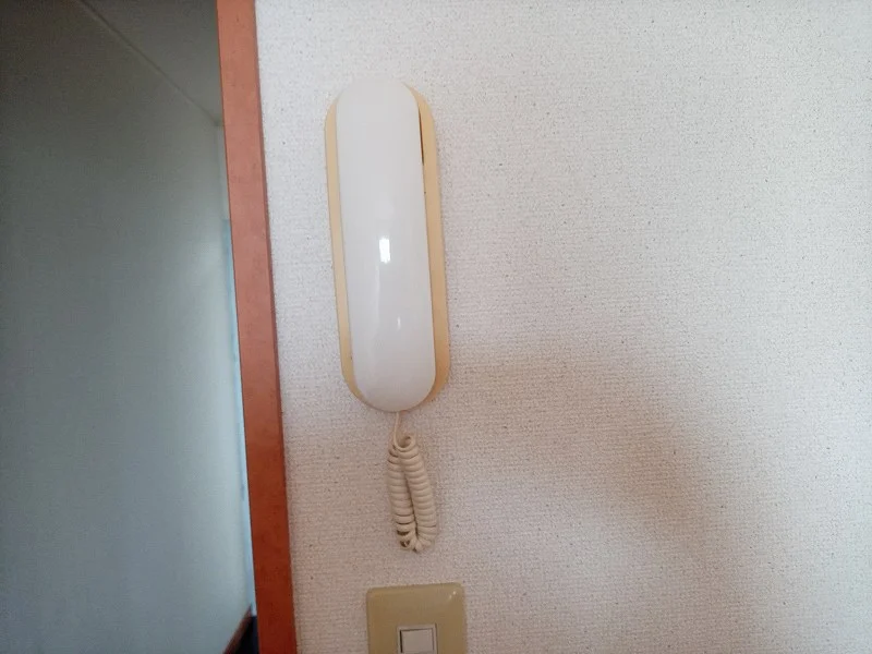 インターフォン