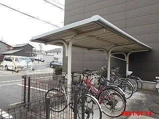 屋根付き駐輪場