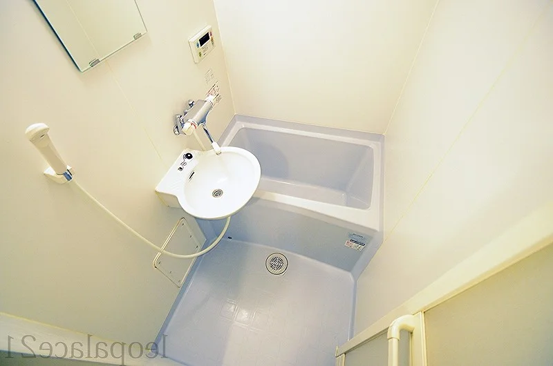 バス・トイレ別