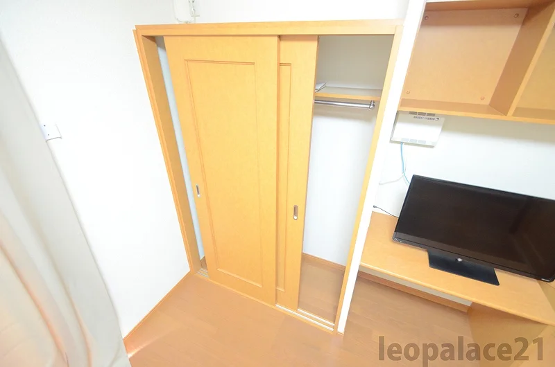 実際のお部屋と異なる場合が御座います。