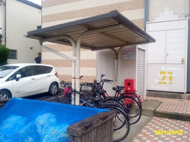 屋根付き駐輪場