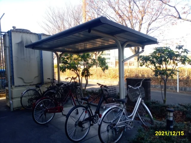 屋根付き駐輪場