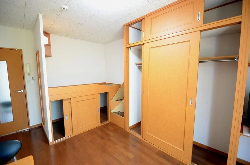 実際のお部屋と異なる場合がございます。