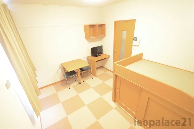 実際のお部屋と異なる場合がございます。