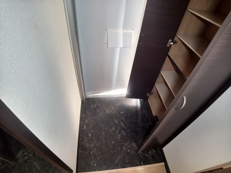 シューズボックス付き