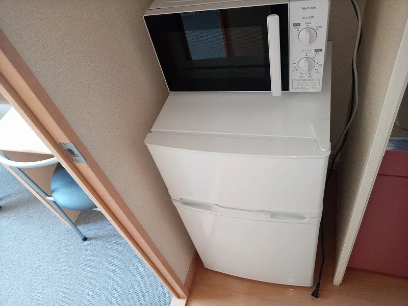 冷蔵庫、電子レンジ