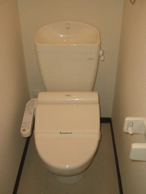 ウォシュレット付きトイレ