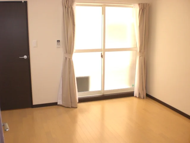 外からも太陽の光がたくさん入ります！