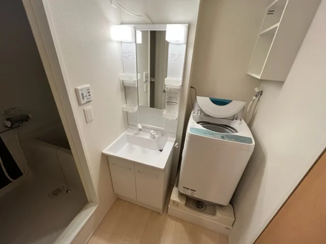 洗濯機　洗面