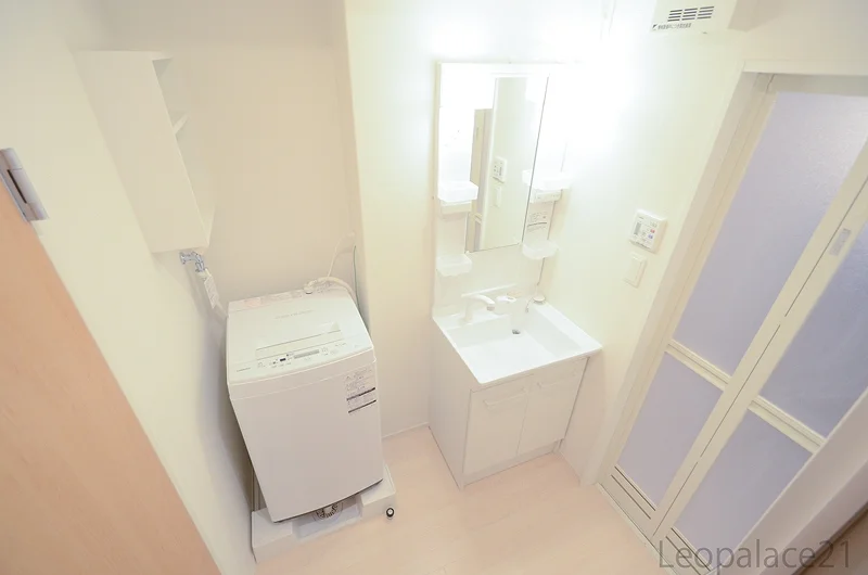 実際のお部屋と異なる場合がございます。