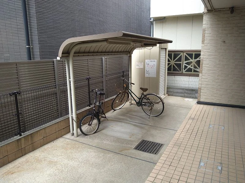 駐輪場　自転車＆原付のみ駐輪可