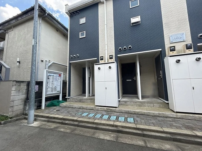 床材や設備は号室によって異なります。