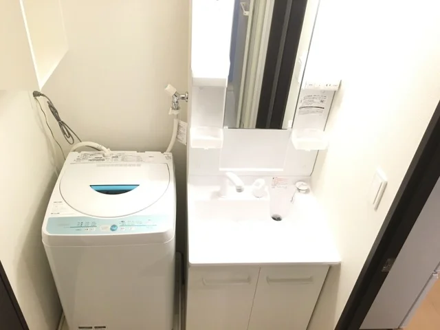 独立洗面台