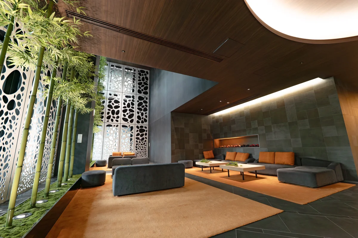 高級感溢れるエントランス