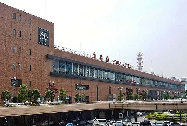 仙台駅まで1100m