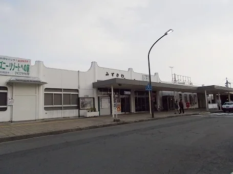 水沢駅まで2100m