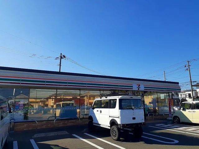 セブンイレブン富ヶ丘３丁目店まで450m